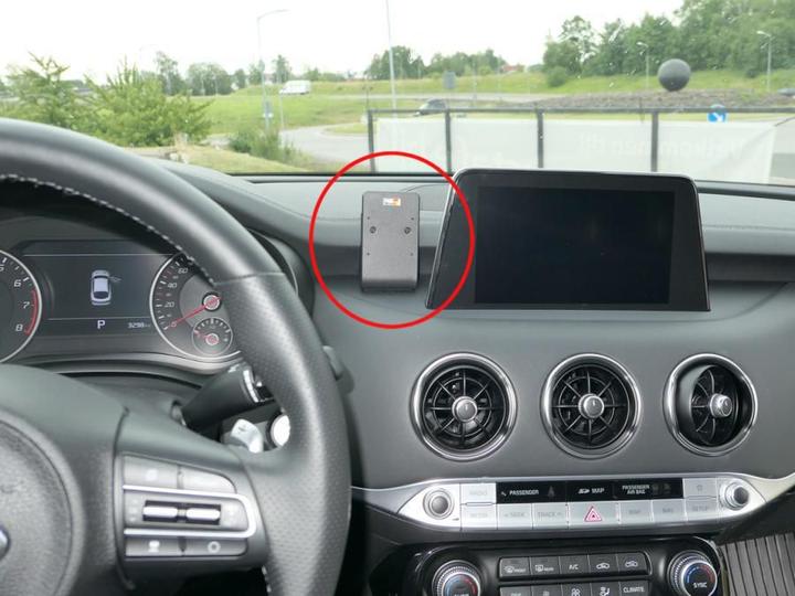 Brodit 855548 Car mount Kia Stinger 18-19