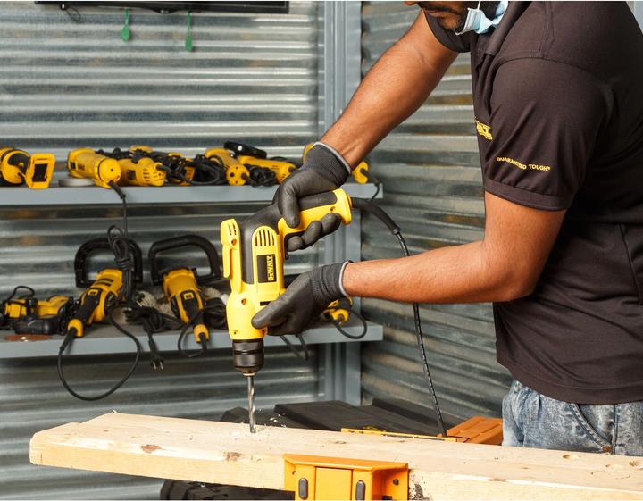 Actual product image DeWalt DWD112S-QS (Electrical connection)