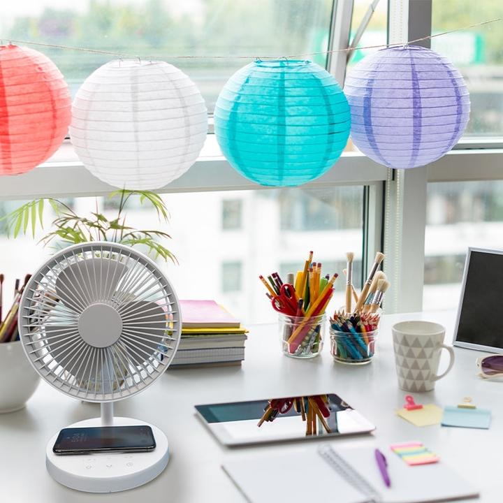 Image du produit Wellcraft Ventilateur de table sans fil avec fonction de charge pour smartphone (56 dB)