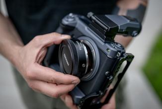 Produktbild Techart EF-FG01+ Adapterring Canon EF Obj. nach Fujifilm GFX