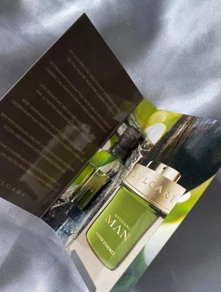 Actual product image Bulgari Bvlgari Man Wood Essence Eau De Parfum Sample Spray 1.5ml (Eau de parfum, 1.50 ml)
