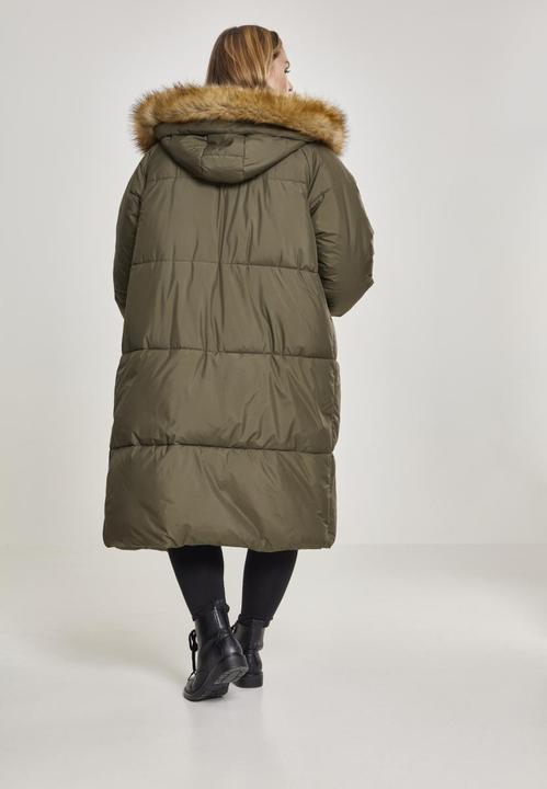 Image du produit Urban Classics Manteau oversize en fausse fourrure pour dames (XS)