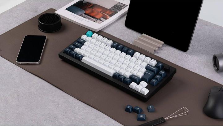 Actual product image Keychron Q1 Max (CH, Cable, Wireless)