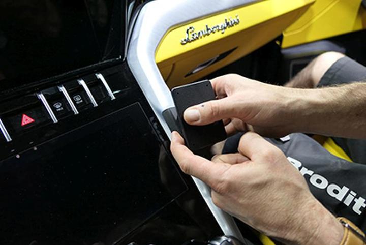 Image du produit Brodit 835790 Support voiture Lamborghini Urus 18-