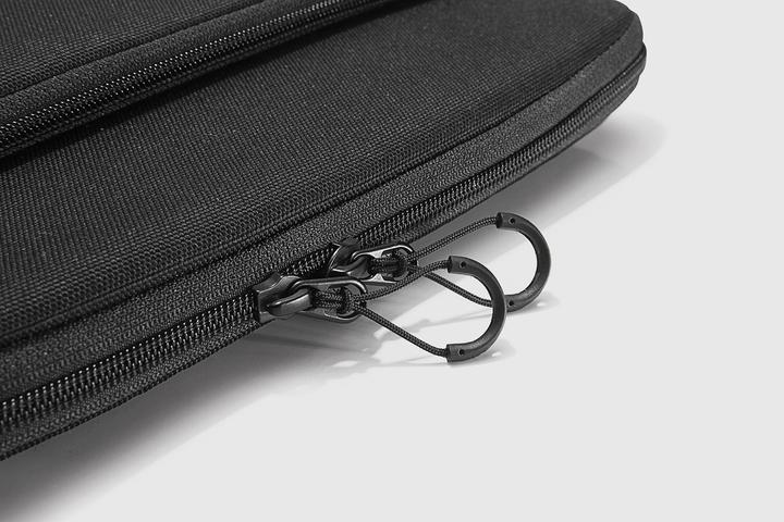 Actual product image tomtoc H13 (9.7-11") Tablet Sleeve (iPad Air 2014 (2. Gen), iPad Pro 11 2020 (2. Gen), iPad Pro 10.5 2017 (1. Gen), iPad Pro 10.5 2019 (2nd Gen), iPad Pro 11 2018 (1. Gen), iPad Air 2020 (4. Gen), iPad Air 2022 (5th Gen), iPad Air 2019 (3. Gen))