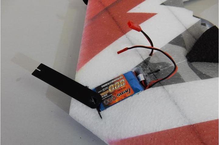 Actual product image Hacker Flying wing Rapier 850 mm ARF (Flying wing)