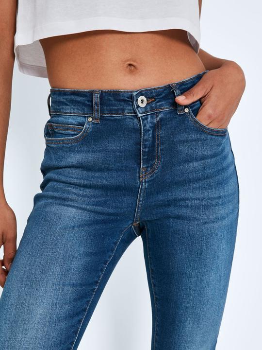 Actual product image Noisy May NMLUCY Normal Waist Skinny Fit Jeans (30)