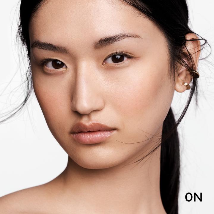 Actual product image Guerlain Terracotta Le Teint Glow Foundation (0N)