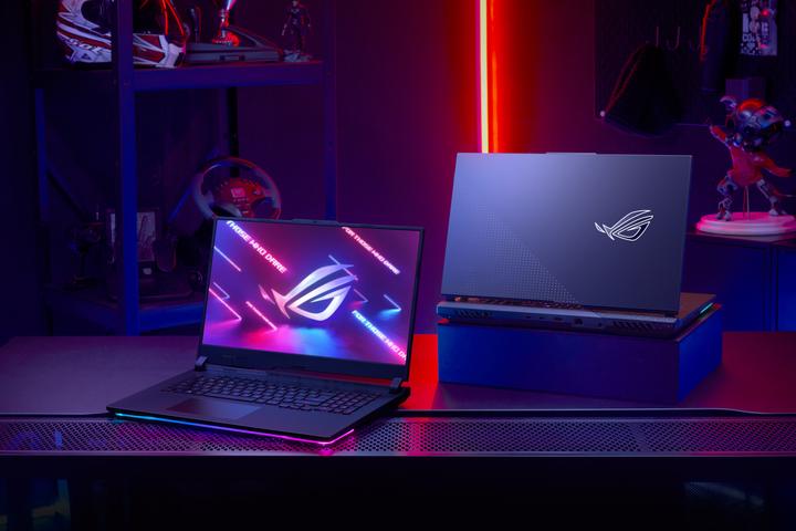 Image du produit ASUS G713PV-LL166W (17.30", AMD Ryzen 9 7940HX, 32 Go, 2000 Go, ING. Int.)