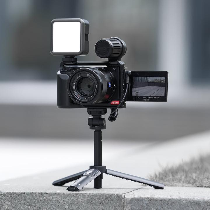 Produktbild Ulanzi RMT-01 Wireless Remote Control Tripod (Neuheit) (Metall)