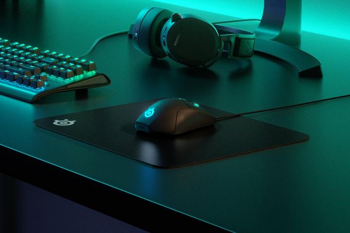 Produktbild SteelSeries QcK Hard (M)