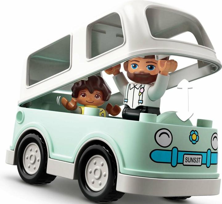 Produktbild LEGO Parkhaus mit Autowaschanlage (10948)