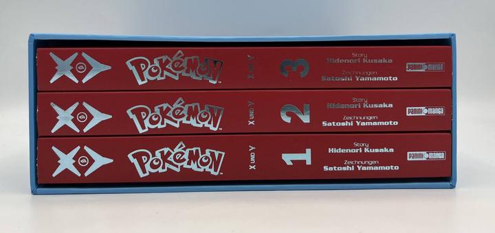 Produktbild Panini Pokémon - X und Y (Schuber) (Deutsch, Hidenori Kusaka, Satoshi Yamamoto, 2022)