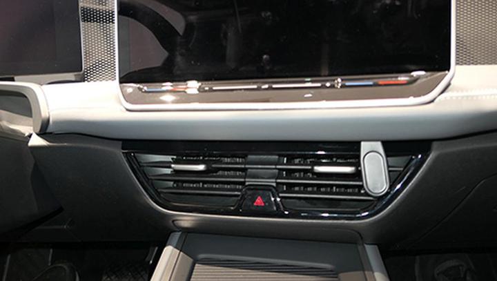 Produktbild Brodit ProClip Volkswagen Passat Bj. 24