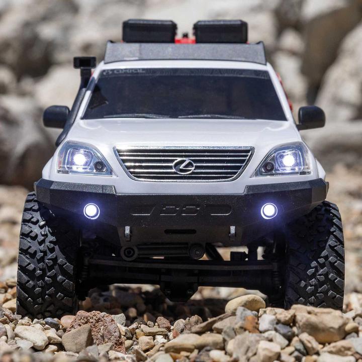 Actual product image Axial Scale Crawler SCX24 Lexus GX470, White RTR 1:24 (RTR Ready-to-Run)