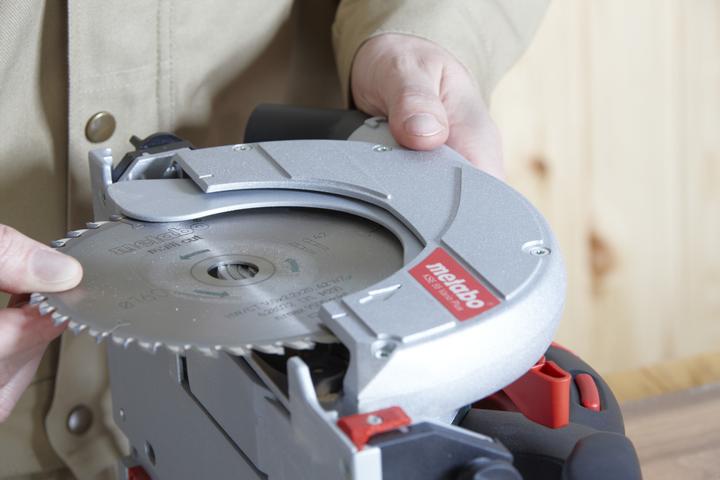 Produktbild Metabo Tauch- und Handkreissäge KSE 55 Vario Plus
