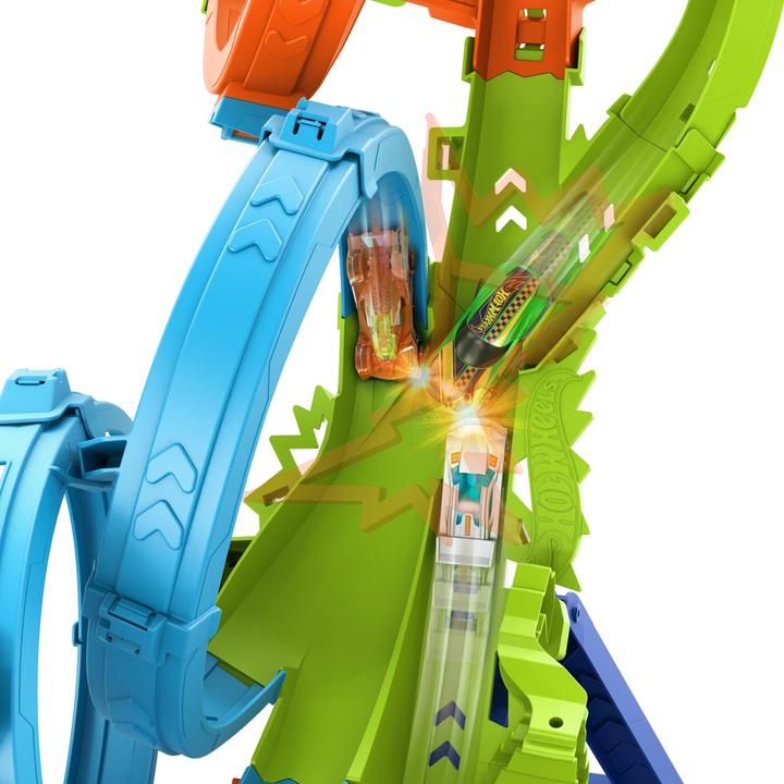 Actual product image Hot Wheels Action 4 Loopings Crash Danger