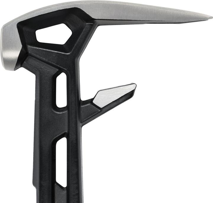 Actual product image Fiskars Demolition tool