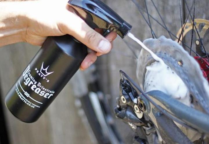 Immagine prodotto Peaty's Treno di guida schiumogeno (1000 ml, Detergente per catena)