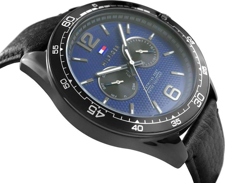 Actual product image Tommy Hilfiger Erik (Analogue wristwatch, 46 mm)