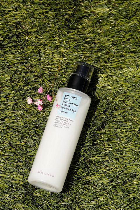 Actual product image Cosrx Oil Free Ultra Moisturizing Lotion (100 ml, 24h cream)