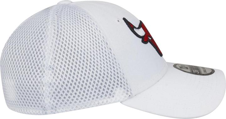 Immagine prodotto New Era 39Thirty Cappello a rete elasticizzato - Chicago Bulls - S/M (S/M)