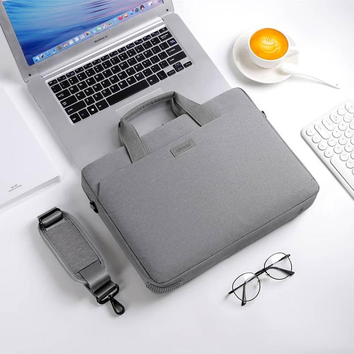 Actual product image Okade MacBook / laptop bag, 15.6 inch, T64, grey (15.60")