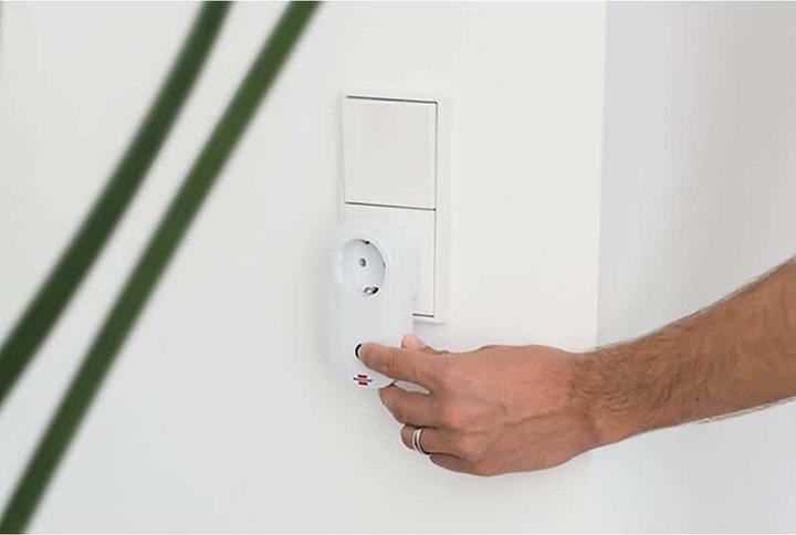 Actual product image Brennenstuhl Remote Switching Set (CEE 7/4)