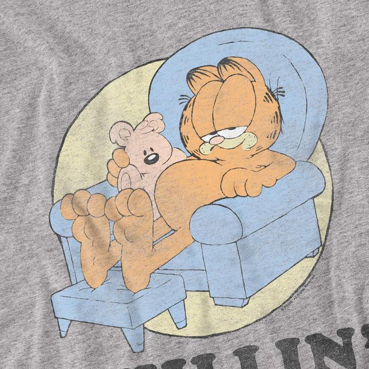 Actual product image Garfield Unisex Adult Chillin T-Shirt (L)