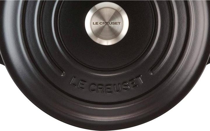 Actual product image Le Creuset Signature (26 cm, Casserole + Stewpot, Cast iron)