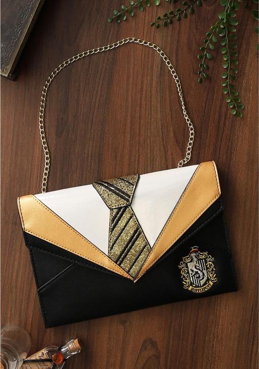 Actual product image Danielle Nicole Womens/Ladies Hufflepuff Uniform Harry Potter Clutch