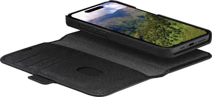 Actual product image dbramante1928 New York (Apple iPhone 15 Pro)