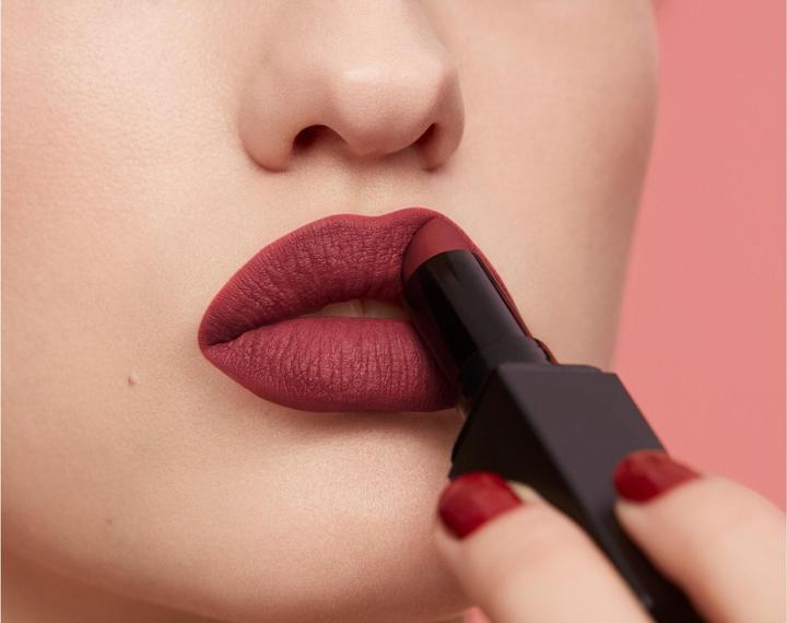Produktbild Revlon Colorstay Suede Ink No 019 (018 In the Zone)