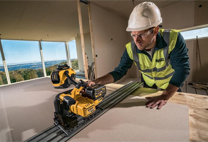 Actual product image DeWalt Immersion circular saw