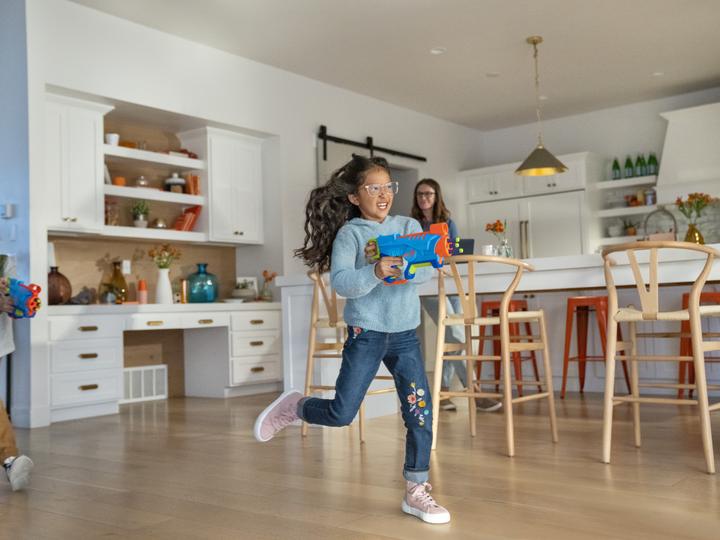 Actual product image Nerf Elite Junior Explorer Easy-Play