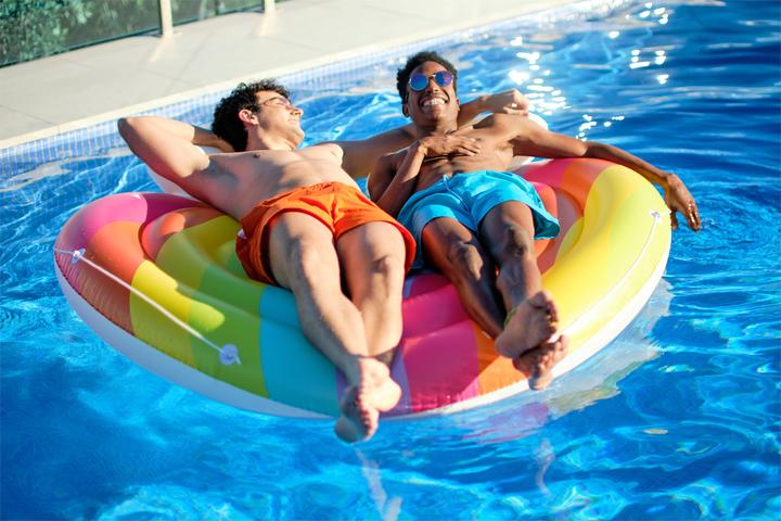 Actual product image Bestway Rainbow Dreams™ 2-Person Inflatable Pool Island 1.75 m x 1.63 m