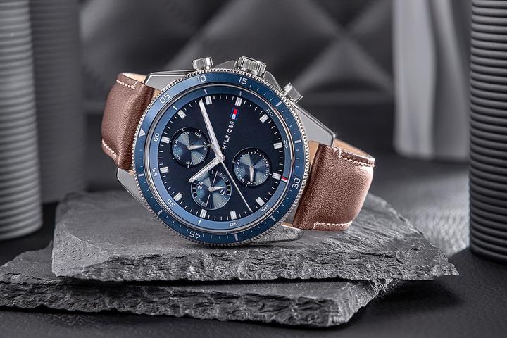 Actual product image Tommy Hilfiger Parker (Analogue wristwatch, 44 mm)