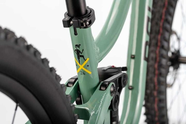 Actual product image Naloo Mountain Jack (24")