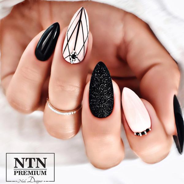 Actual product image Molly Lac Nail Art Velvet Effect Black (Black)