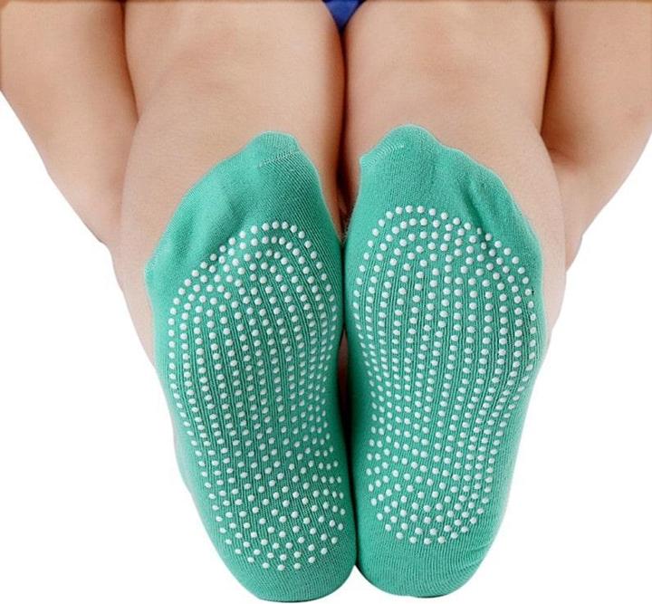 Image du produit JTI Chaussettes de yoga antidérapantes - Violet (Une unité par pack, 35 - 39)