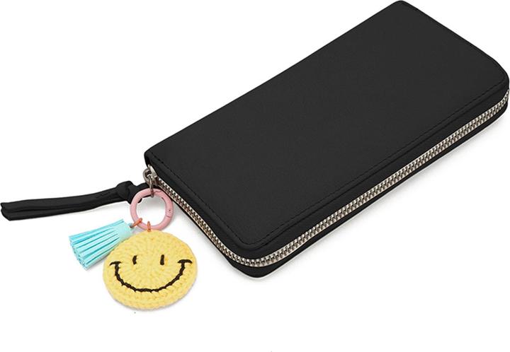 Actual product image FredsBruder Take A Smile Geldbörse Leder 19 cm