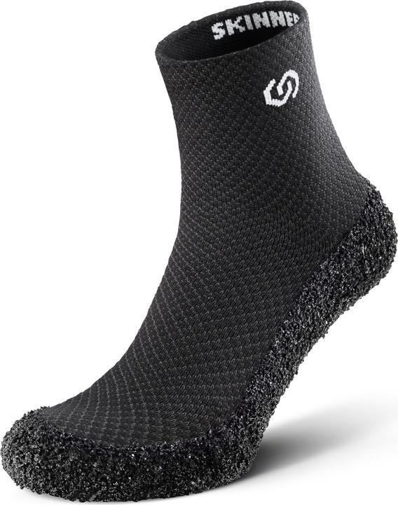 Actual product image Skinners Black 2.0 (45 - 46)