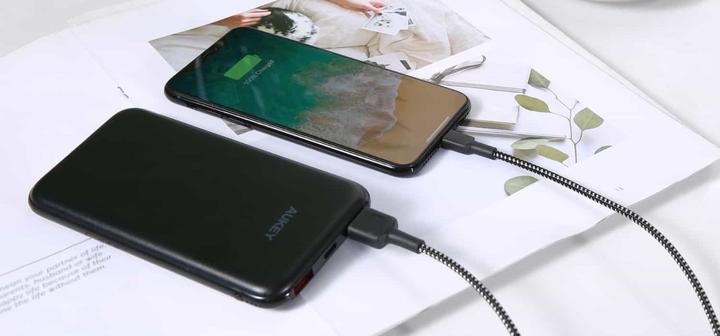 Produktbild Aukey USB-A - Lightning (1.20 m, USB 3.0, USB 2.0)