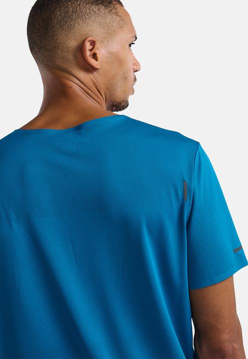 Actual product image 2XU Light Speed Tech Tee (M)