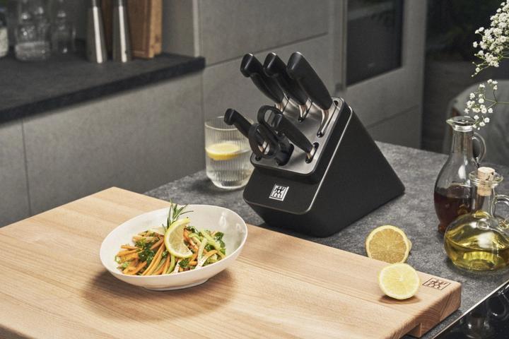 Immagine prodotto Zwilling Ceppo di coltelli autoaffilanti Four Star da 7 pezzi