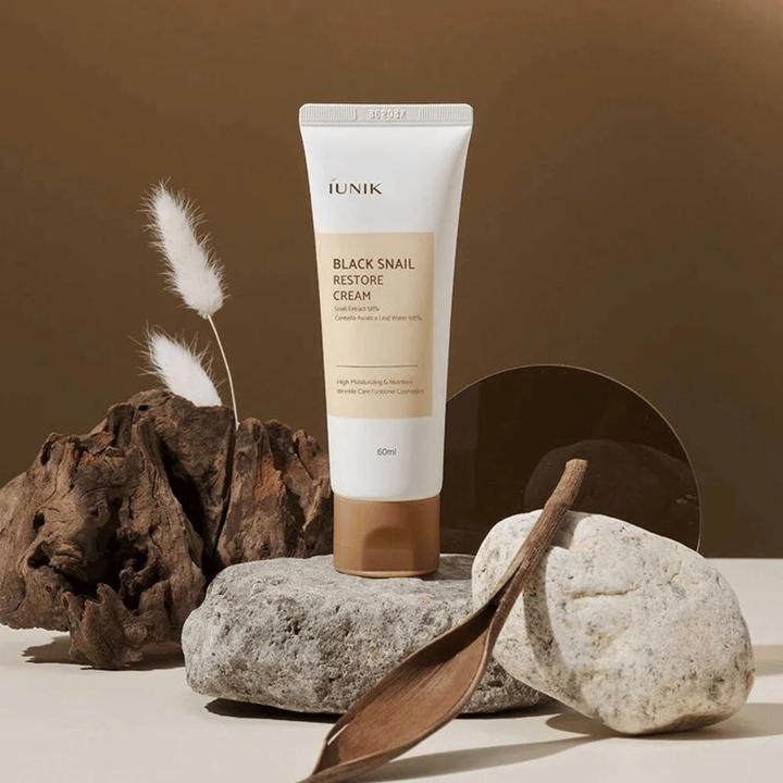 Actual product image Konjac Sponge IUNIK Black Snail Restore Cream przeciwstarzeniowy krem regenerujący 60ml (60 ml)