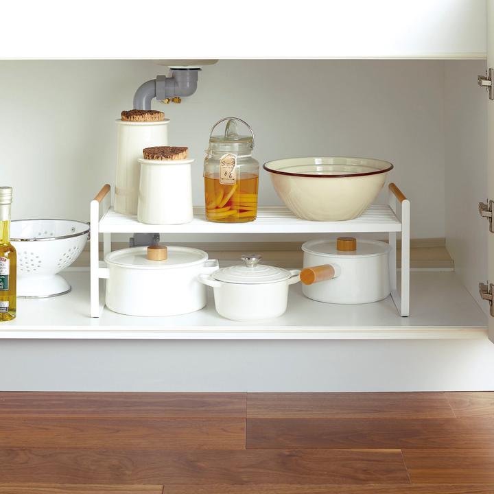 Image du produit Yamazaki Étagère de cuisine avec poignées en bois TOSCA
