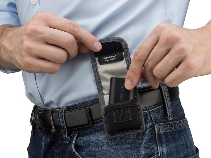 Image du produit Tenba Outils Recharger le sac de batterie 1 Gris (Étui pour accessoires de caméra)