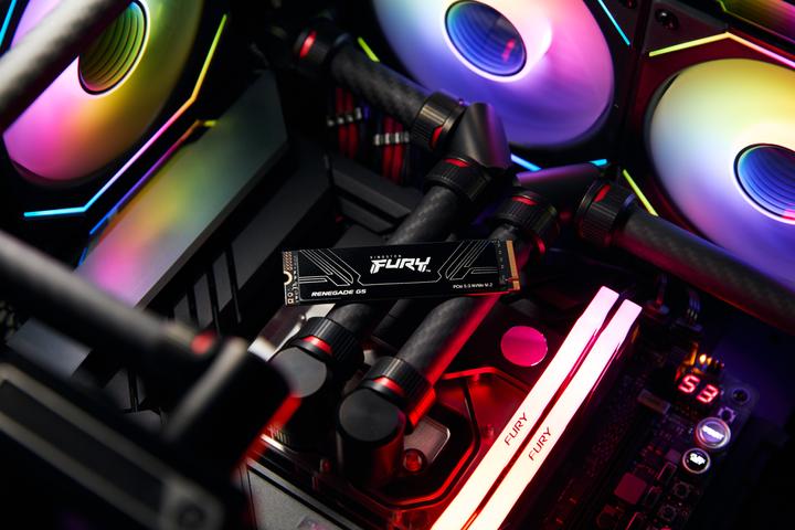 Actual product image Kingston FURY Renegade G5 (4096 GB, M.2 2280)