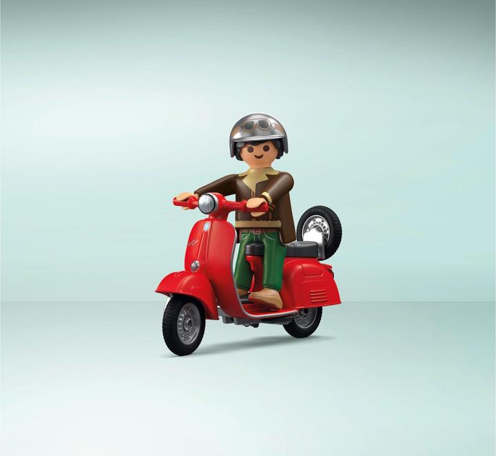 Actual product image Playmobil 60s Vespa workshop (71620, Playmobil City Life)
